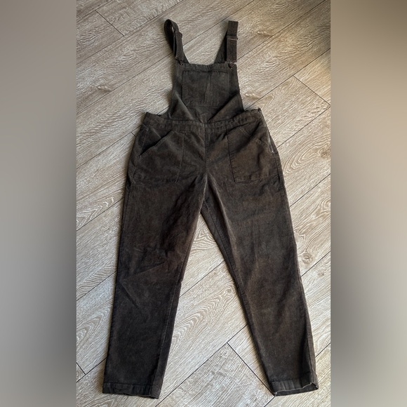 Sky and Sparrow Olive Corduroy Overalls - Picture 2 of 14